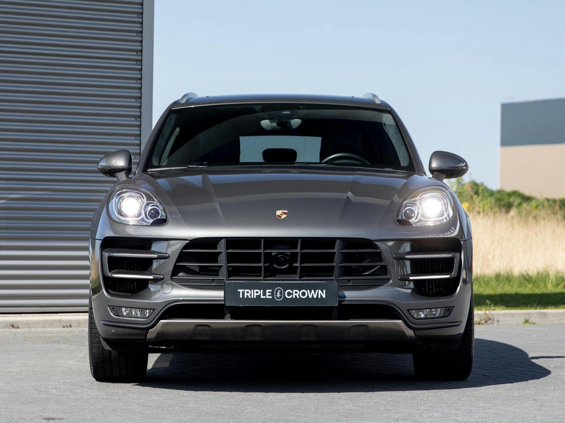 Porsche Macan 3.6 Turbo | Luchtvering | Pano | Burmester |
